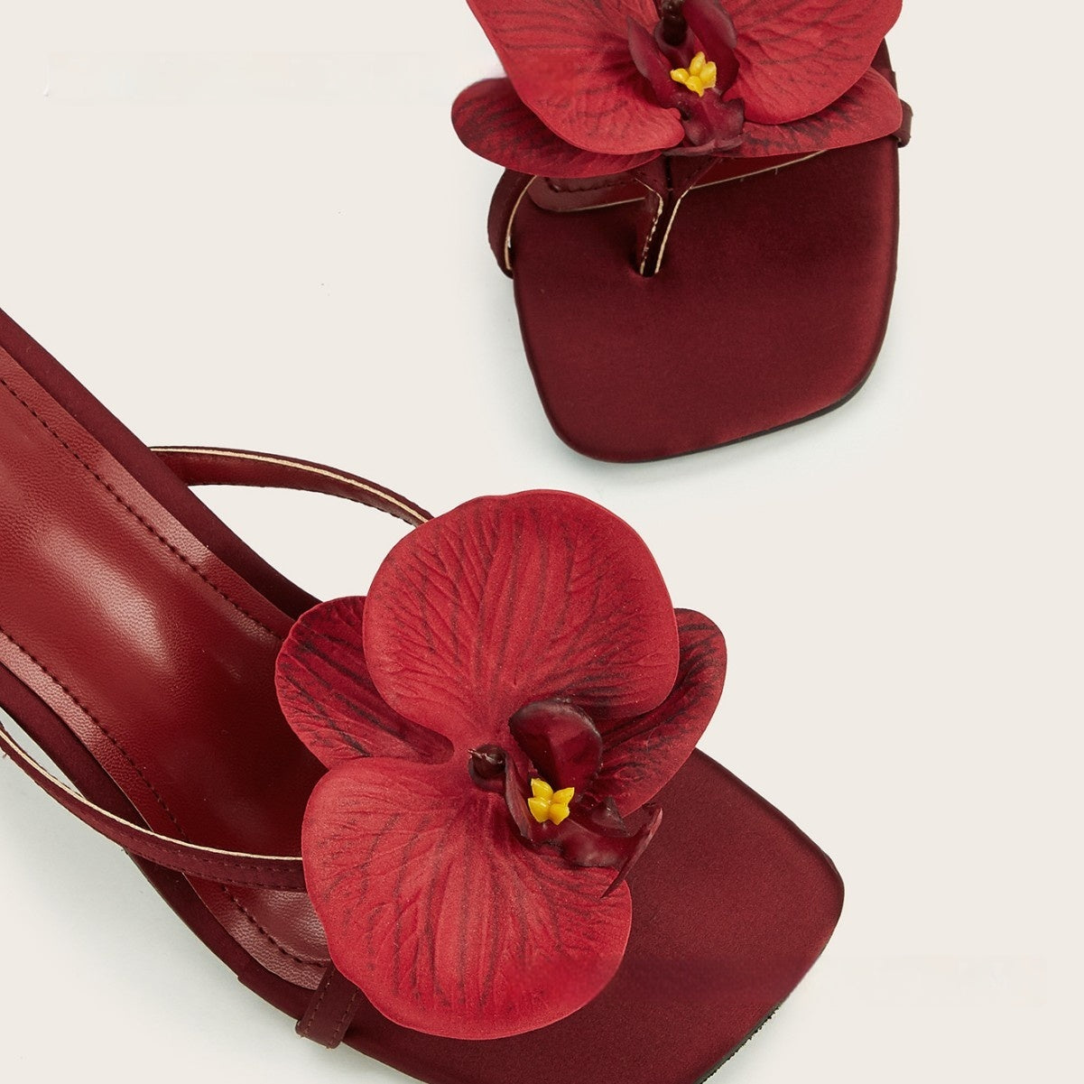 Chic Orthopedic Sandals with Unique Design