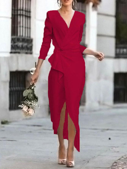 Gracefully Styled Dress for Any Occasion