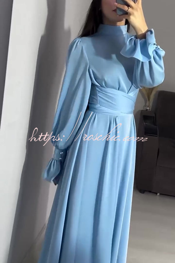 Beautifully Crafted Dress in a Classic Style