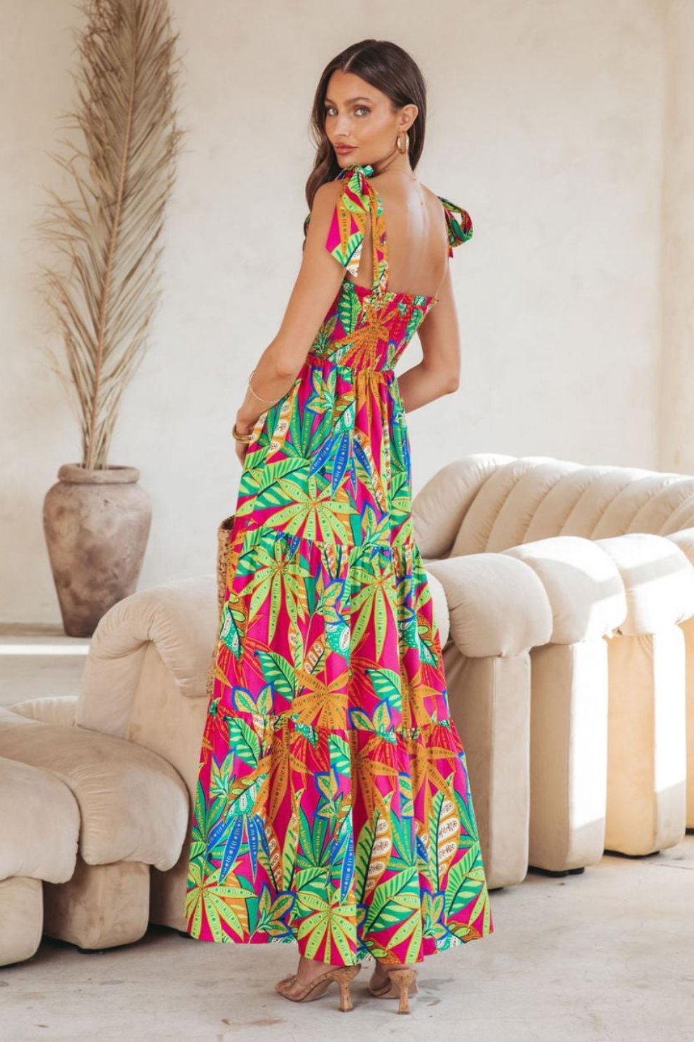 Sophisticated Dress with a Clean Classic Look