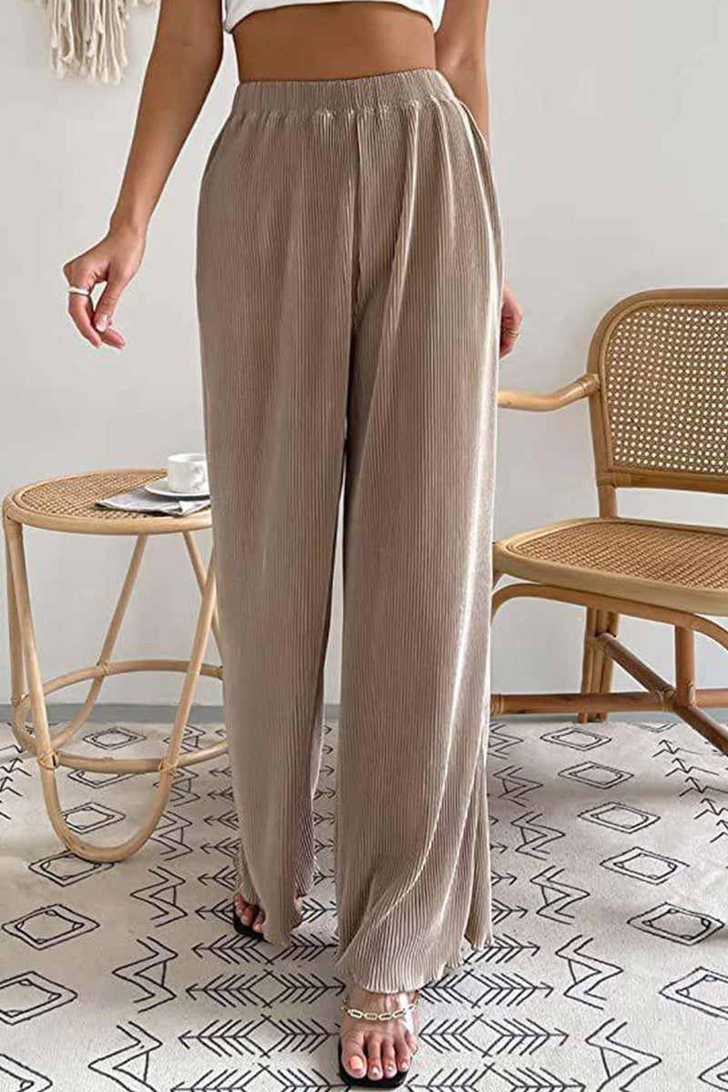 Polished Pants with an Effortless Classic Look