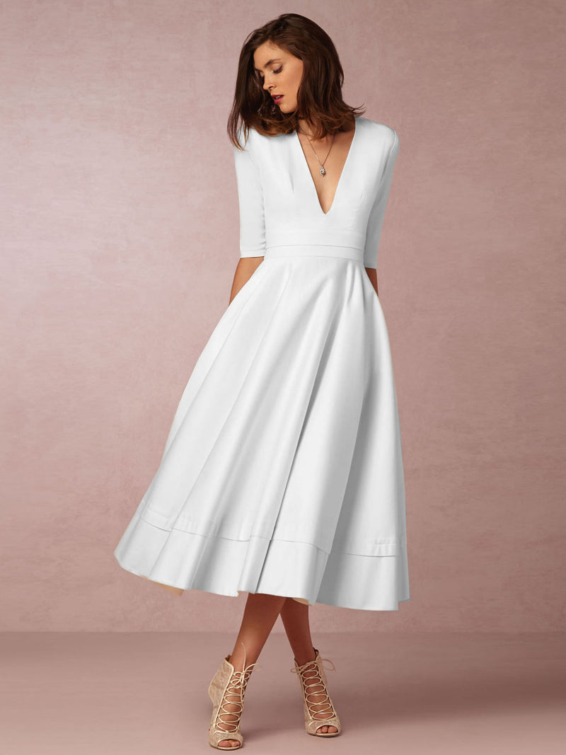 Classic Vintage & Enduringly Stylish Dress