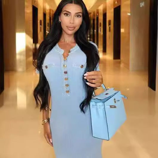 Sophisticated Dress with a Clean Classic Look