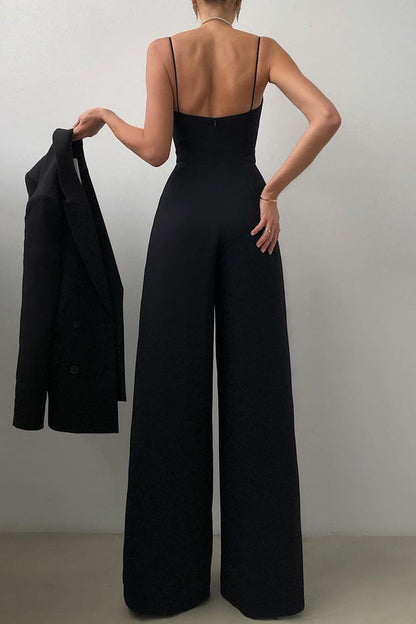 Well Tailored Garment with a Graceful Silhouette