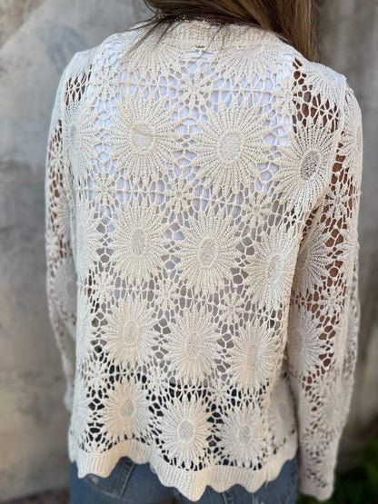 Gracefully Styled Cardigan for Any Occasion