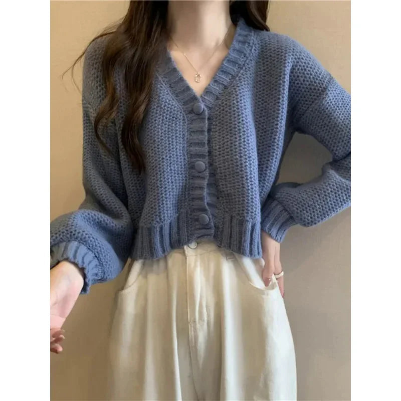 Classic Vintage & Enduringly Stylish Cardigan