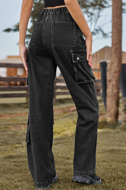 Effortlessly Elegant Garment with a Timeless Design