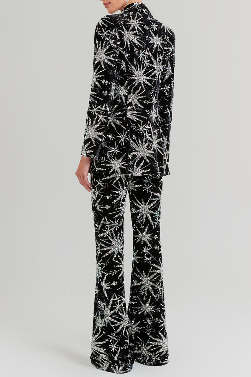 Well Tailored Garment with a Graceful Silhouette