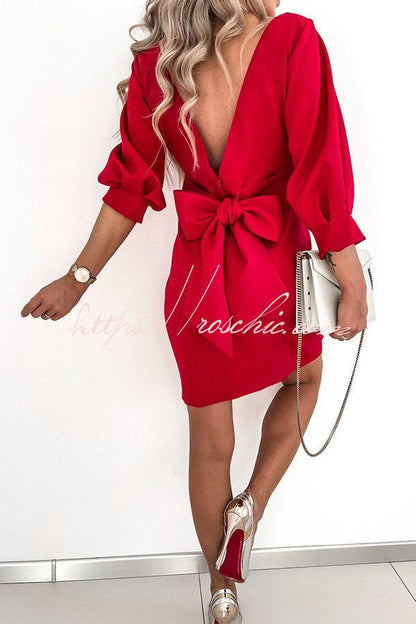 Effortlessly Elegant Dress with a Timeless Design