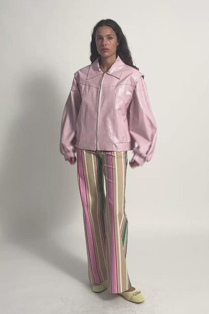 Classic Vintage Pants with a Flattering Fit