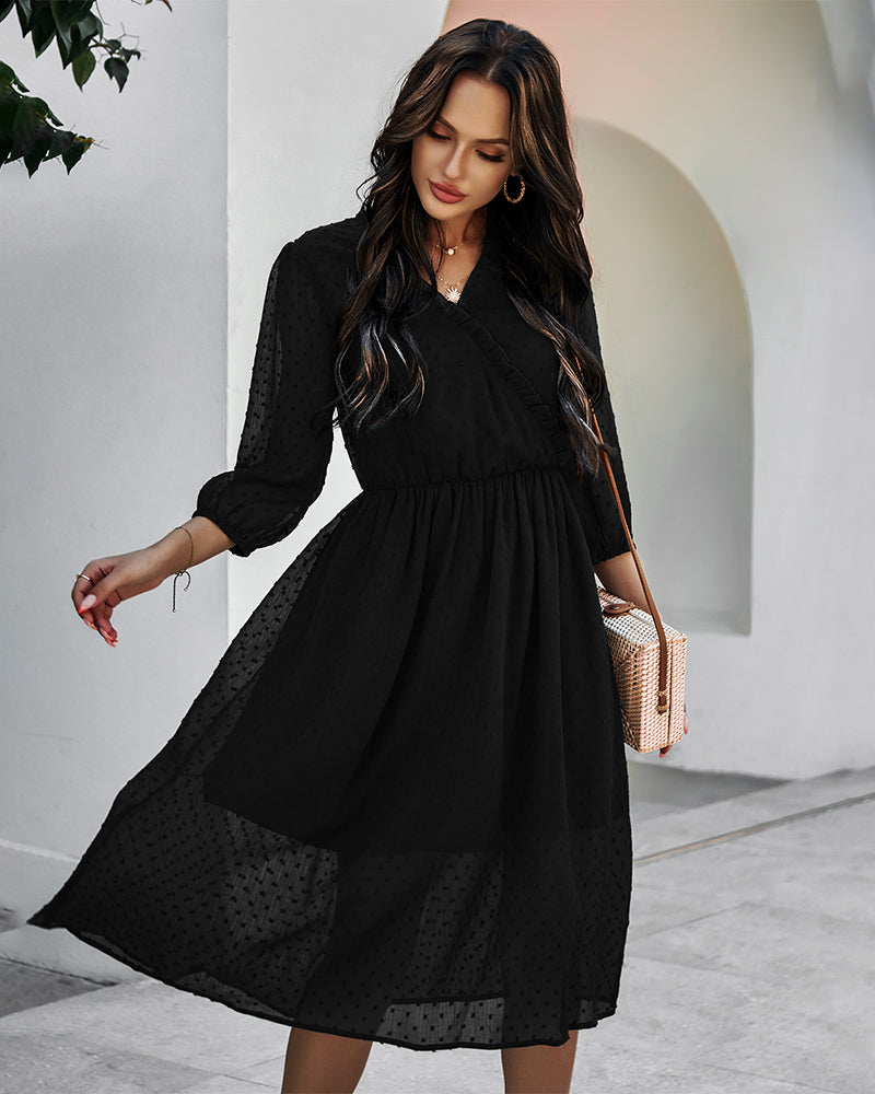 Sophisticated Dress with a Clean Classic Look