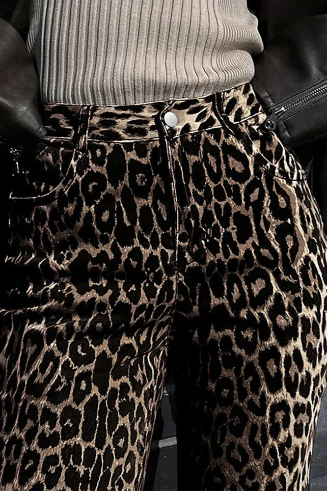 Beautifully Crafted Pants in a Classic Style