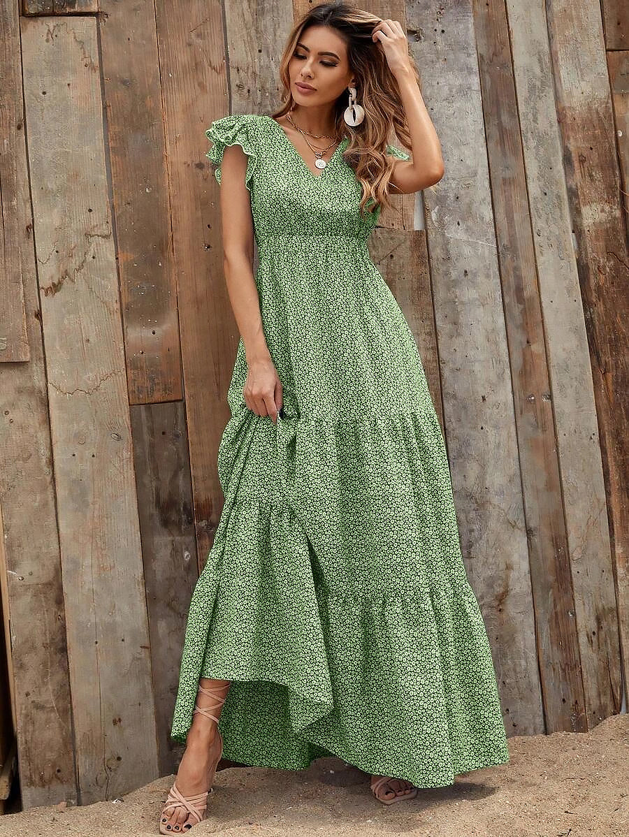 Gracefully Styled Dress for Any Occasion