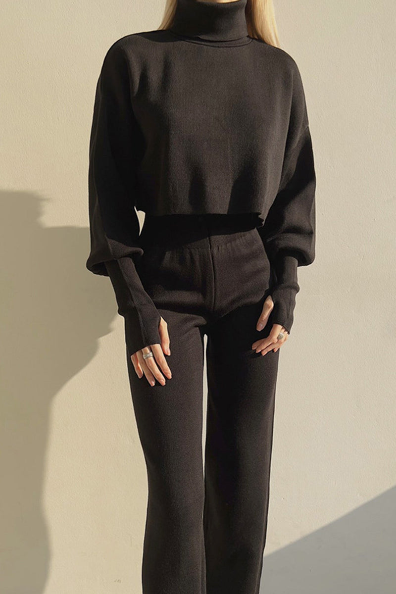 Classic Vintage Pants with a Flattering Fit