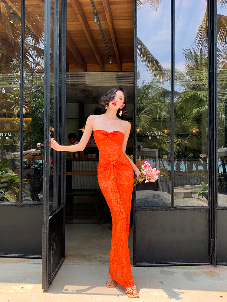 Classic Vintage & Enduringly Stylish Dress