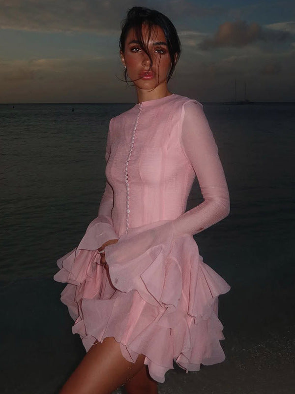 Beautifully Finished Dress in a Timeless Design