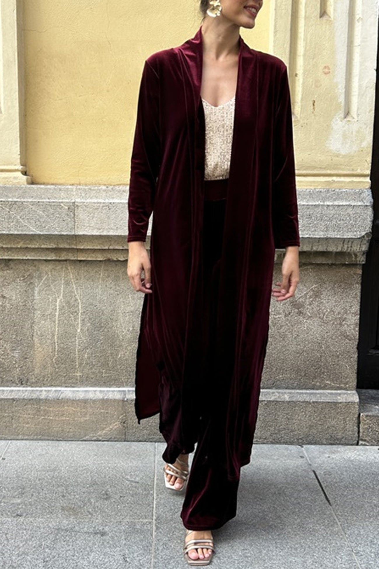 Beautifully Finished Cardigan in a Timeless Design