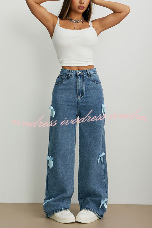 Sophisticated Garment with a Clean Classic Look