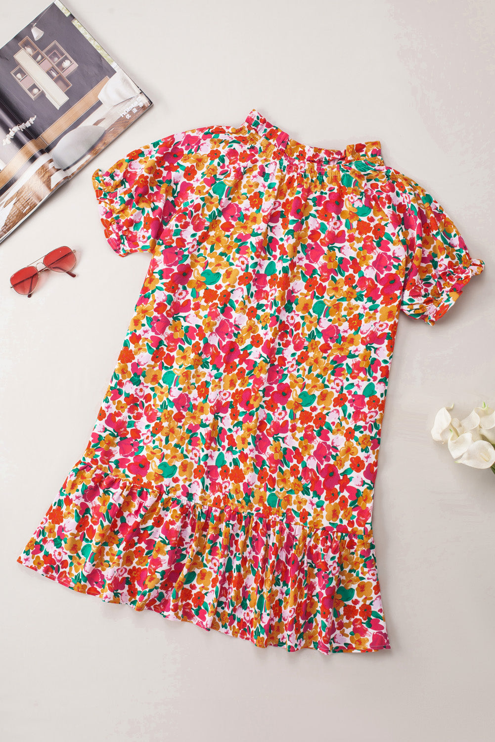 Well Tailored Dress with a Graceful Silhouette