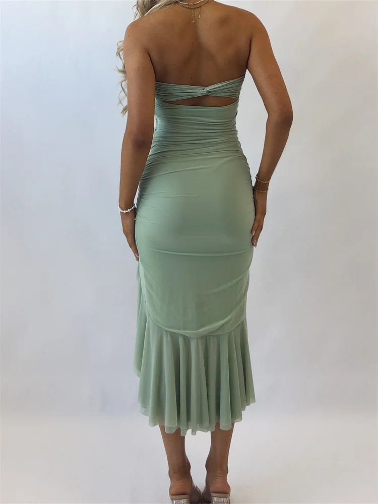 Effortlessly Elegant Dress with a Timeless Design