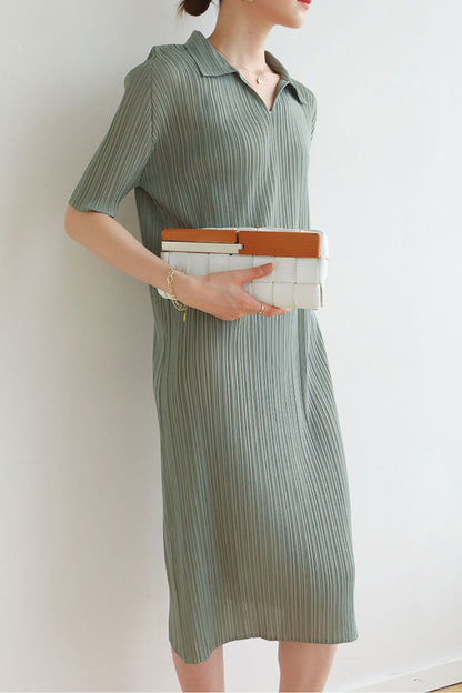 Sophisticated Dress with a Clean Classic Look