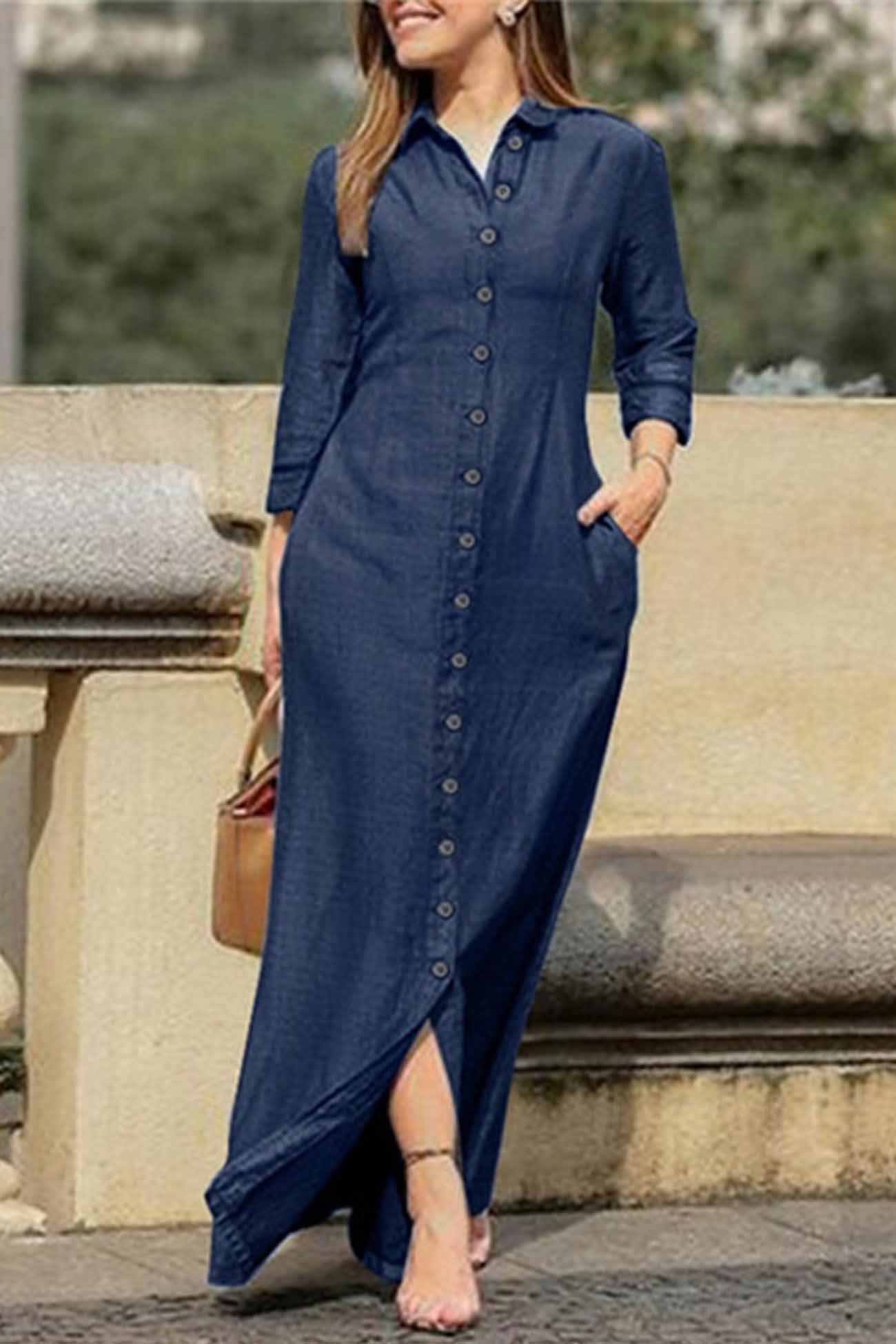 Well Tailored Dress with a Graceful Silhouette