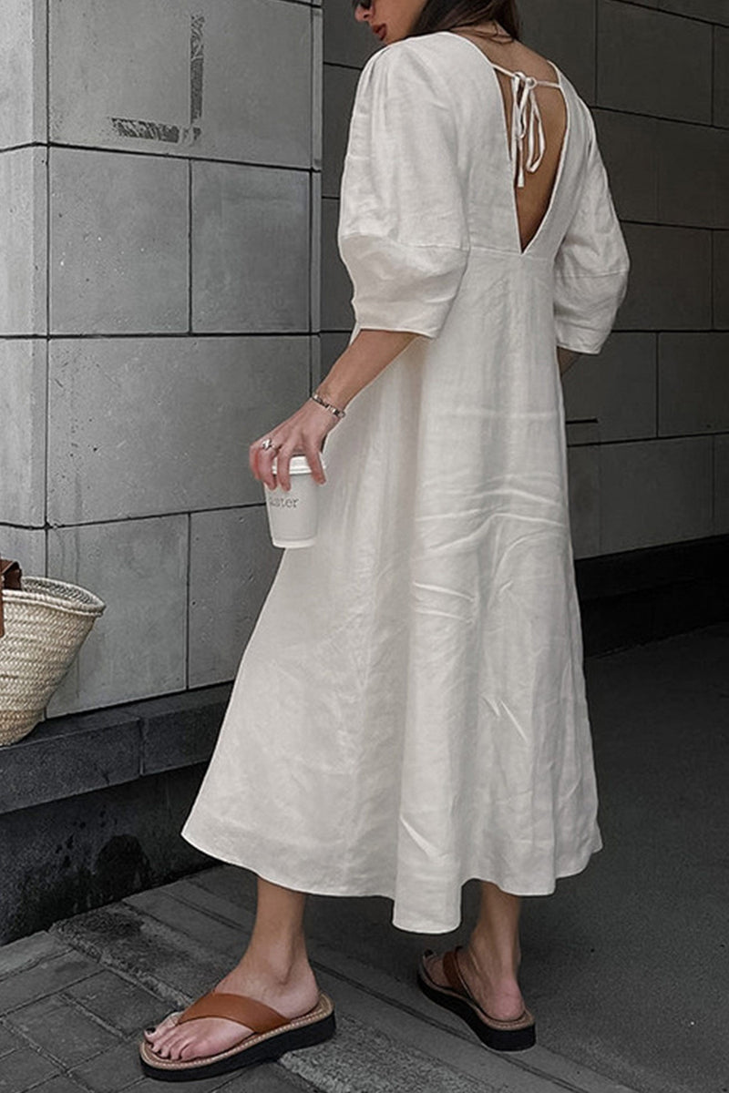 Beautifully Finished Dress in a Timeless Design