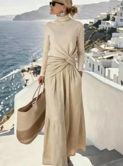 A Vintage Style Dress with Delicate Timeless Details