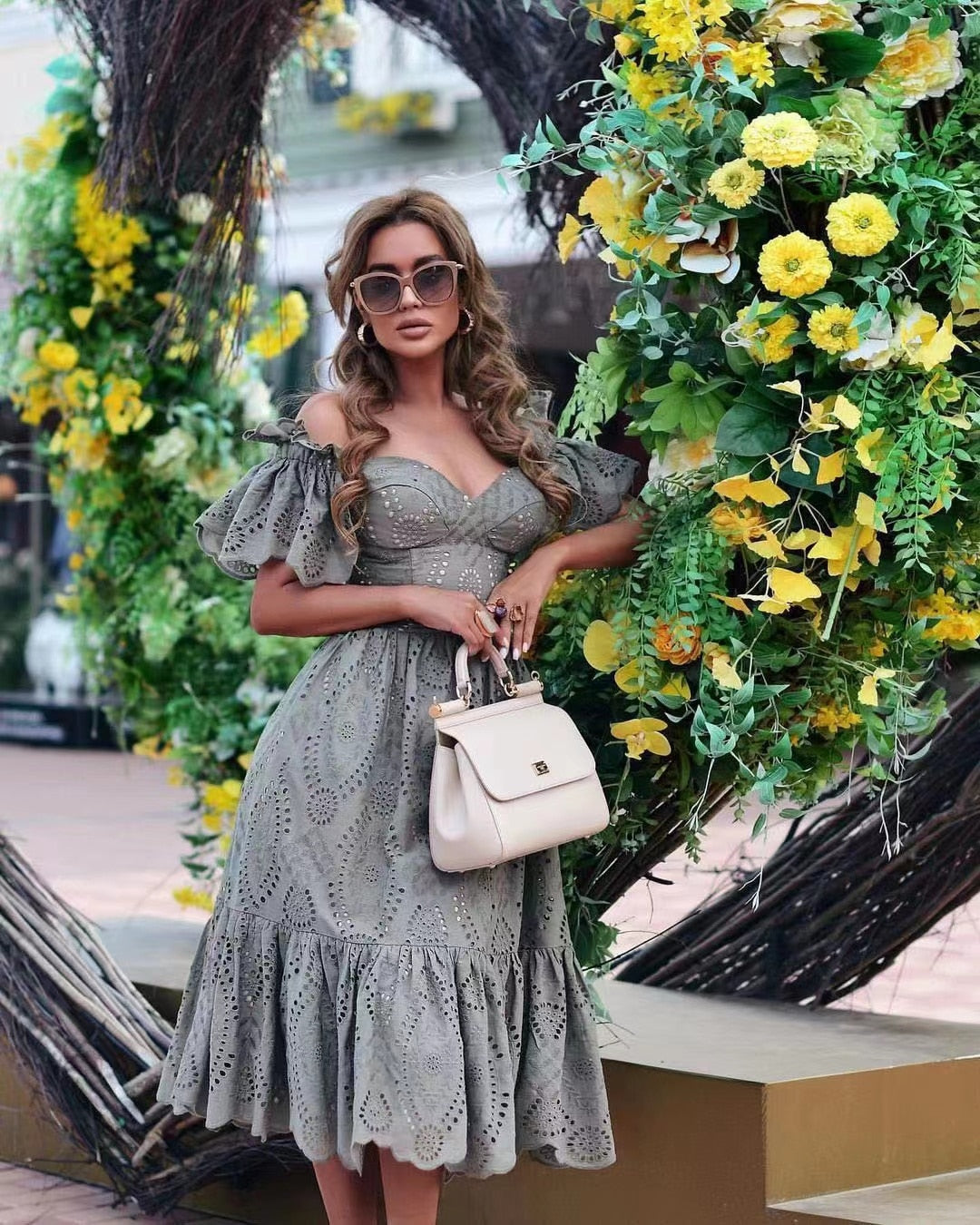 Sophisticated Dress with a Clean Classic Look