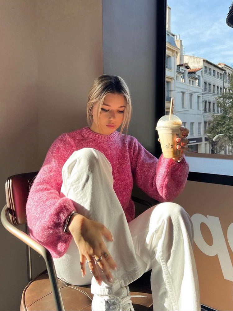 Classic Vintage Sweater with a Flattering Fit