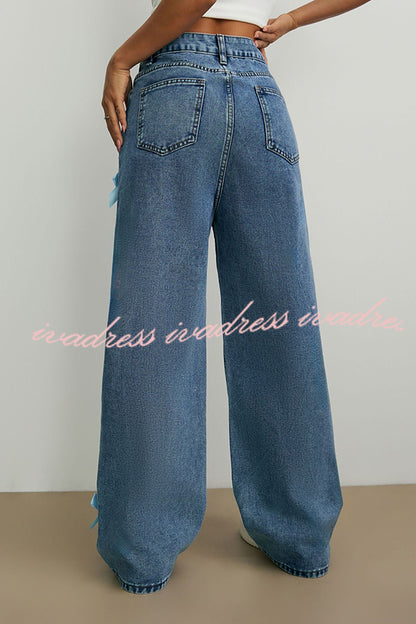 Sophisticated Garment with a Clean Classic Look