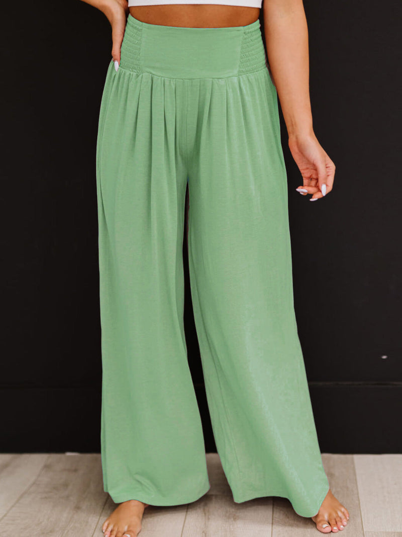 Classic Vintage Pants with a Flattering Fit
