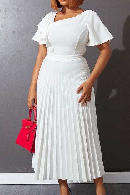 A Vintage Style Dress with Delicate Timeless Details