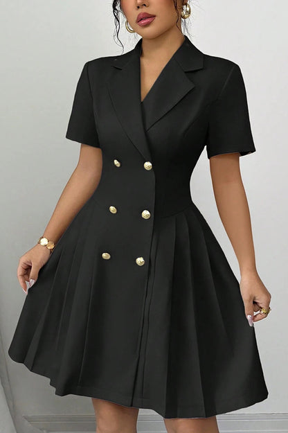 Classic Vintage & Enduringly Stylish Dress