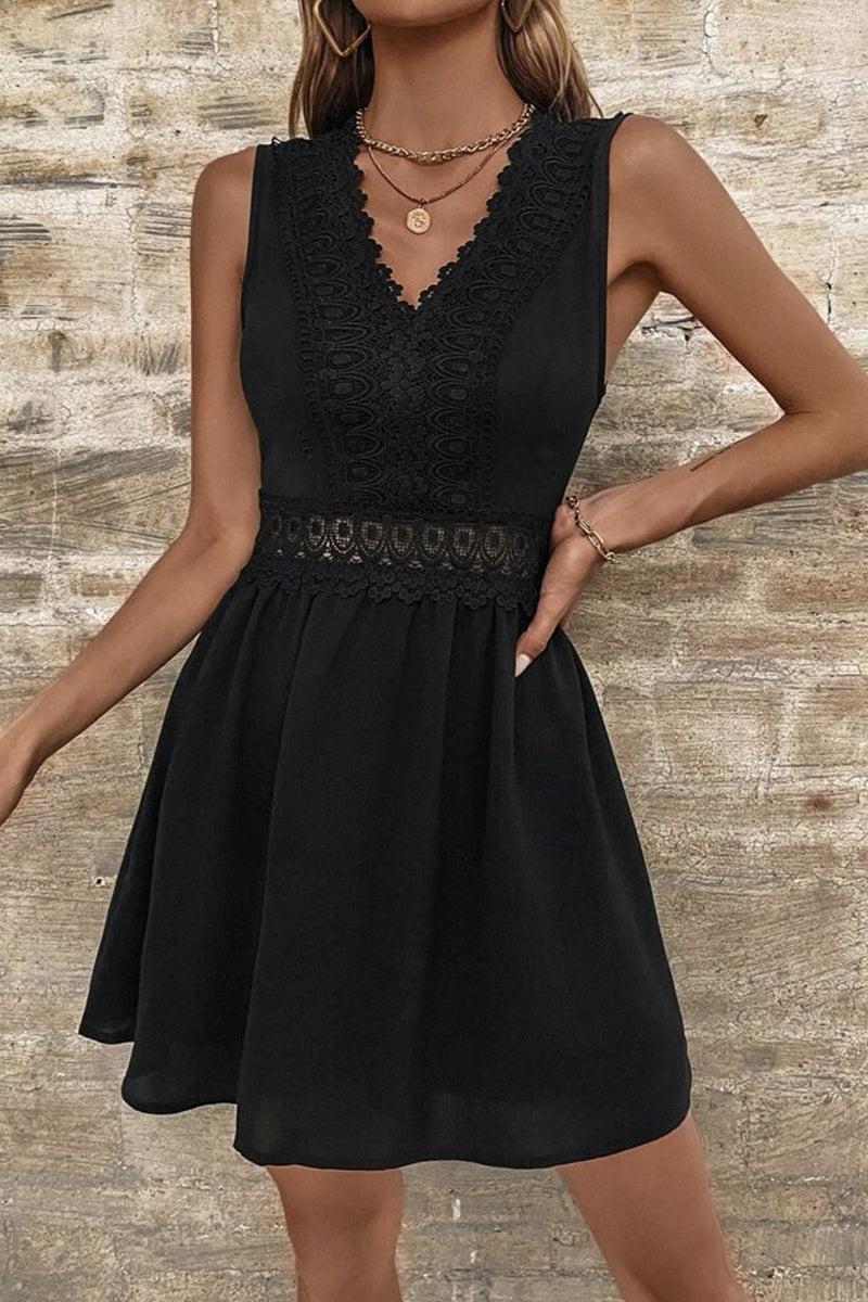 Classic Vintage & Enduringly Stylish Dress