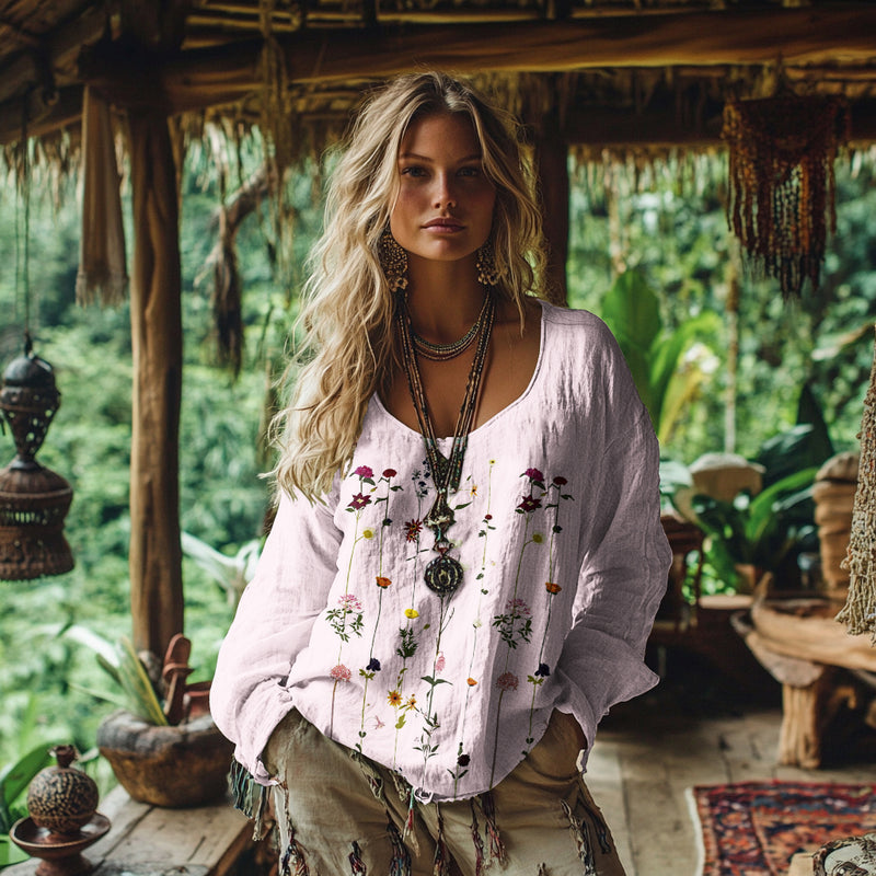 Effortlessly Elegant Blouse with a Timeless Design