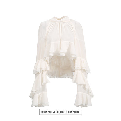 Classic Vintage Shirt with a Flattering Fit