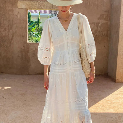 Sophisticated Dress with a Clean Classic Look