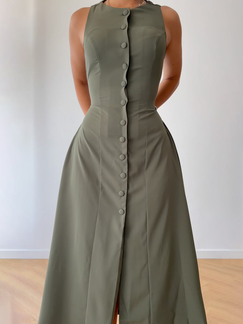 Classic Vintage & Enduringly Stylish Dress