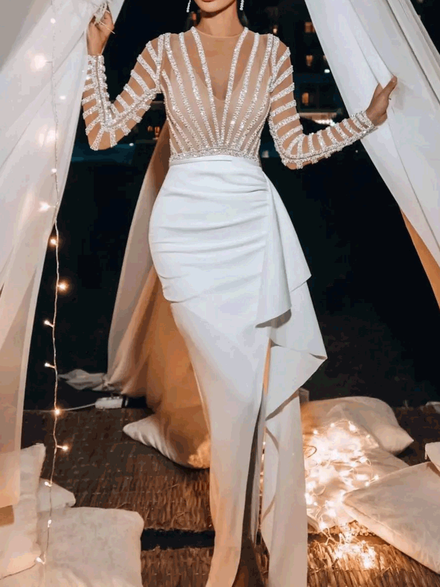 Beautifully Crafted Dress in a Classic Style