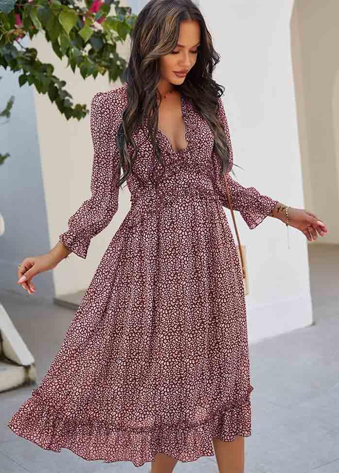 Classic Vintage Dress with a Flattering Fit
