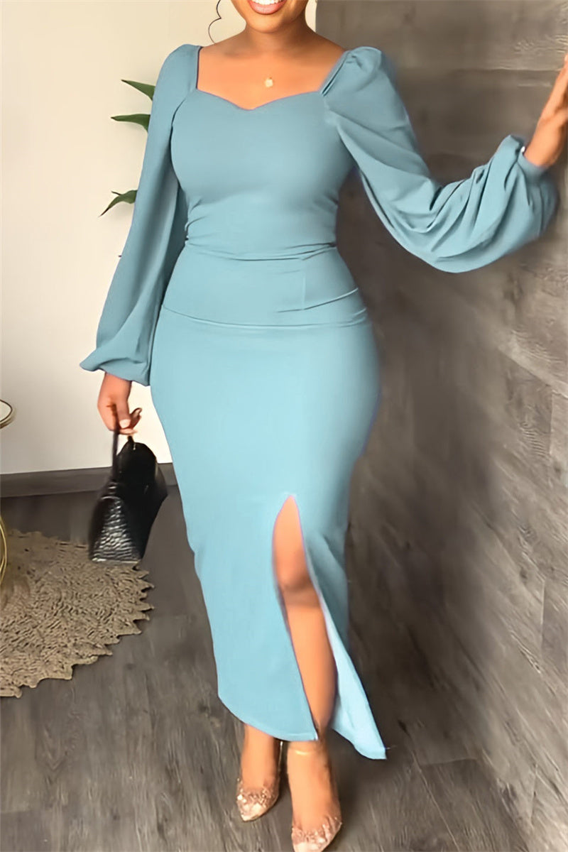 Well Tailored Dress with a Graceful Silhouette