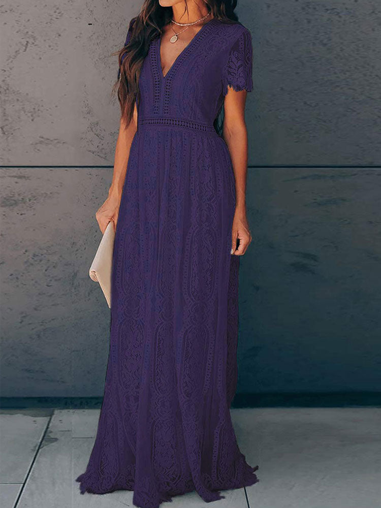 Beautifully Crafted Dress in a Classic Style