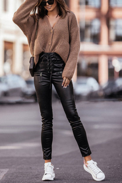Classic Vintage Pants with a Flattering Fit