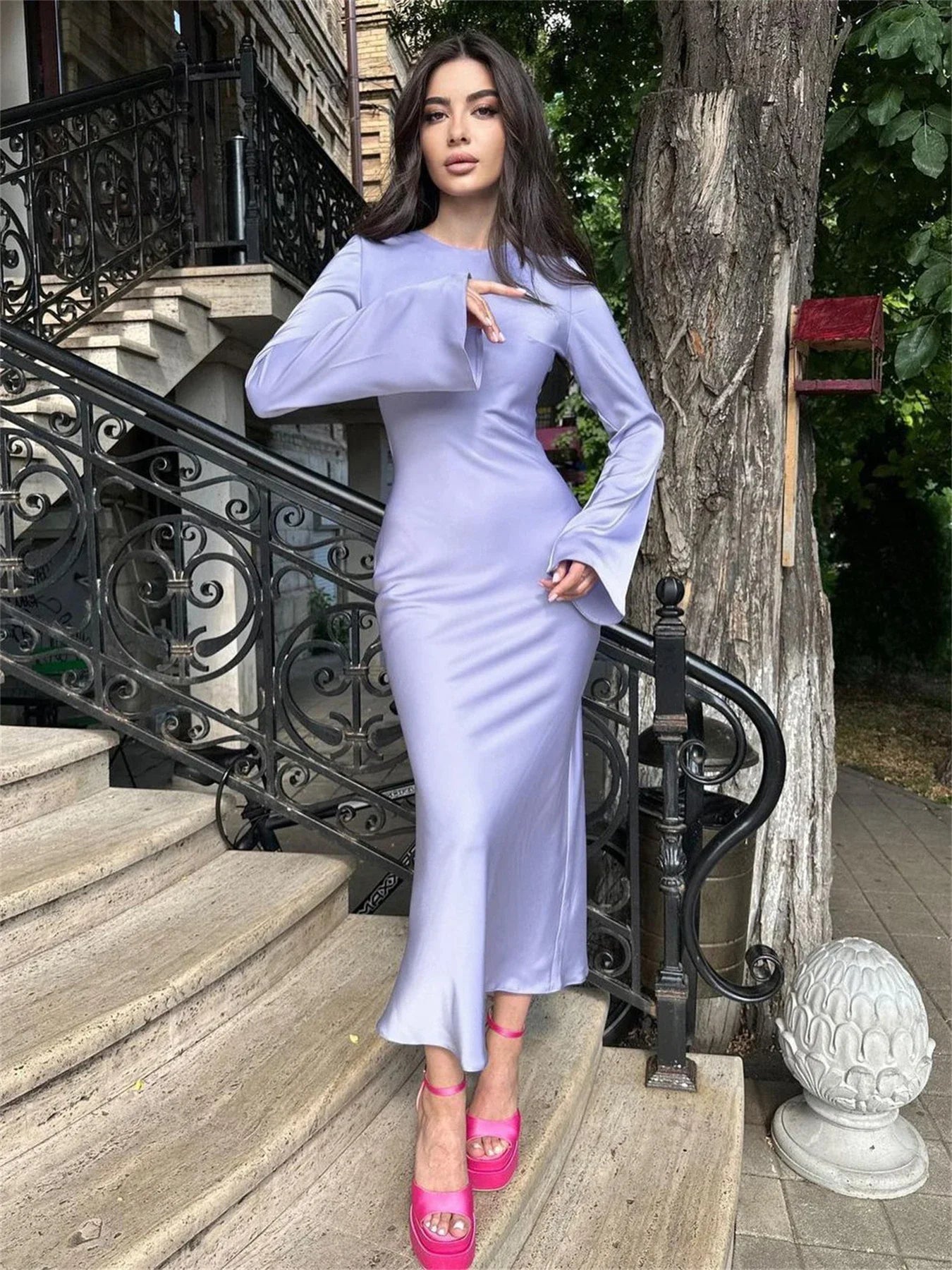 Polished Dress with an Effortless Classic Look