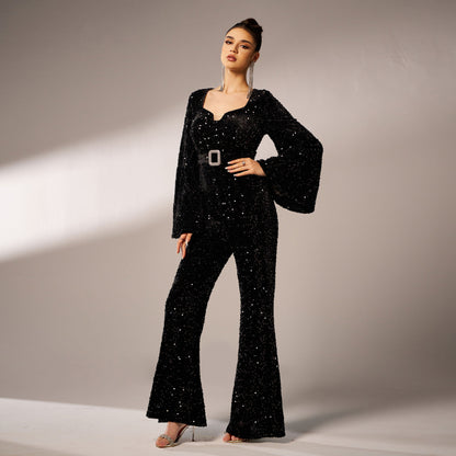 Effortlessly Elegant Garment with a Timeless Design