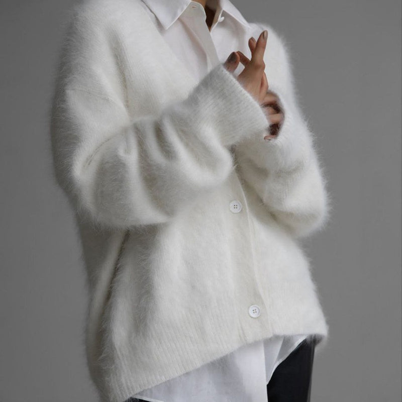 Beautifully Crafted Cardigan in a Classic Style