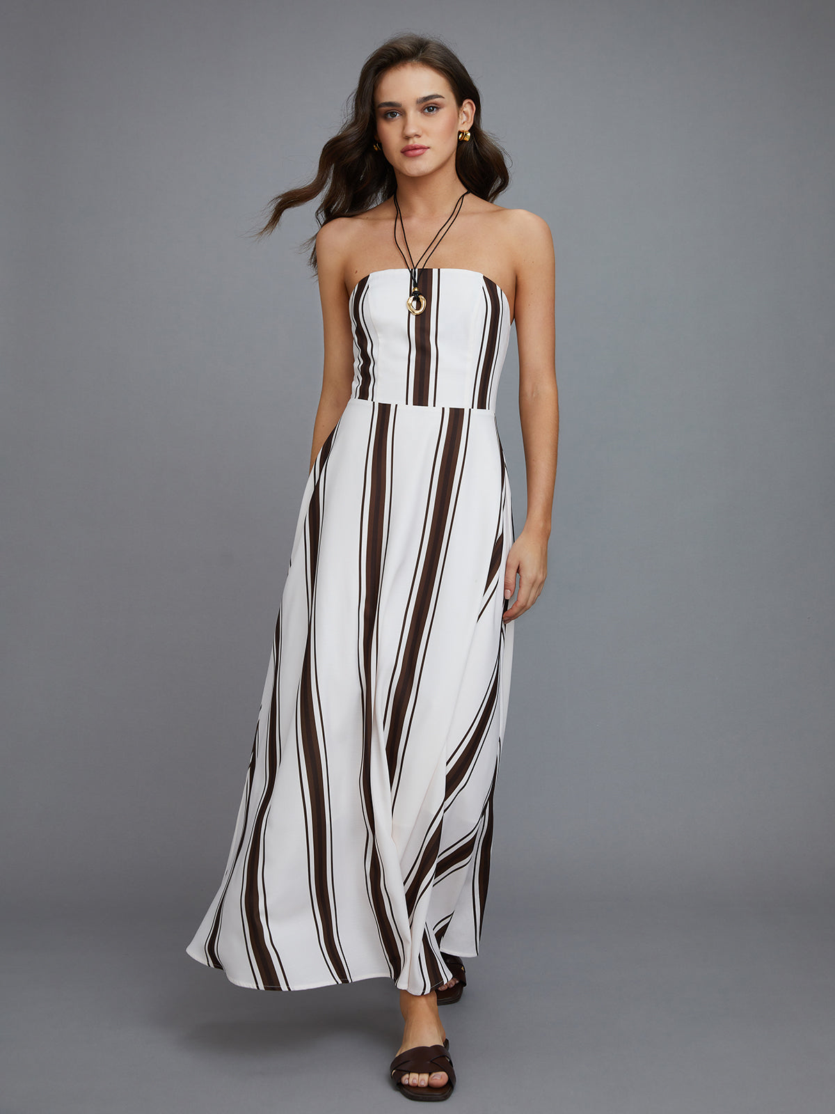 Beautifully Crafted Dress in a Classic Style