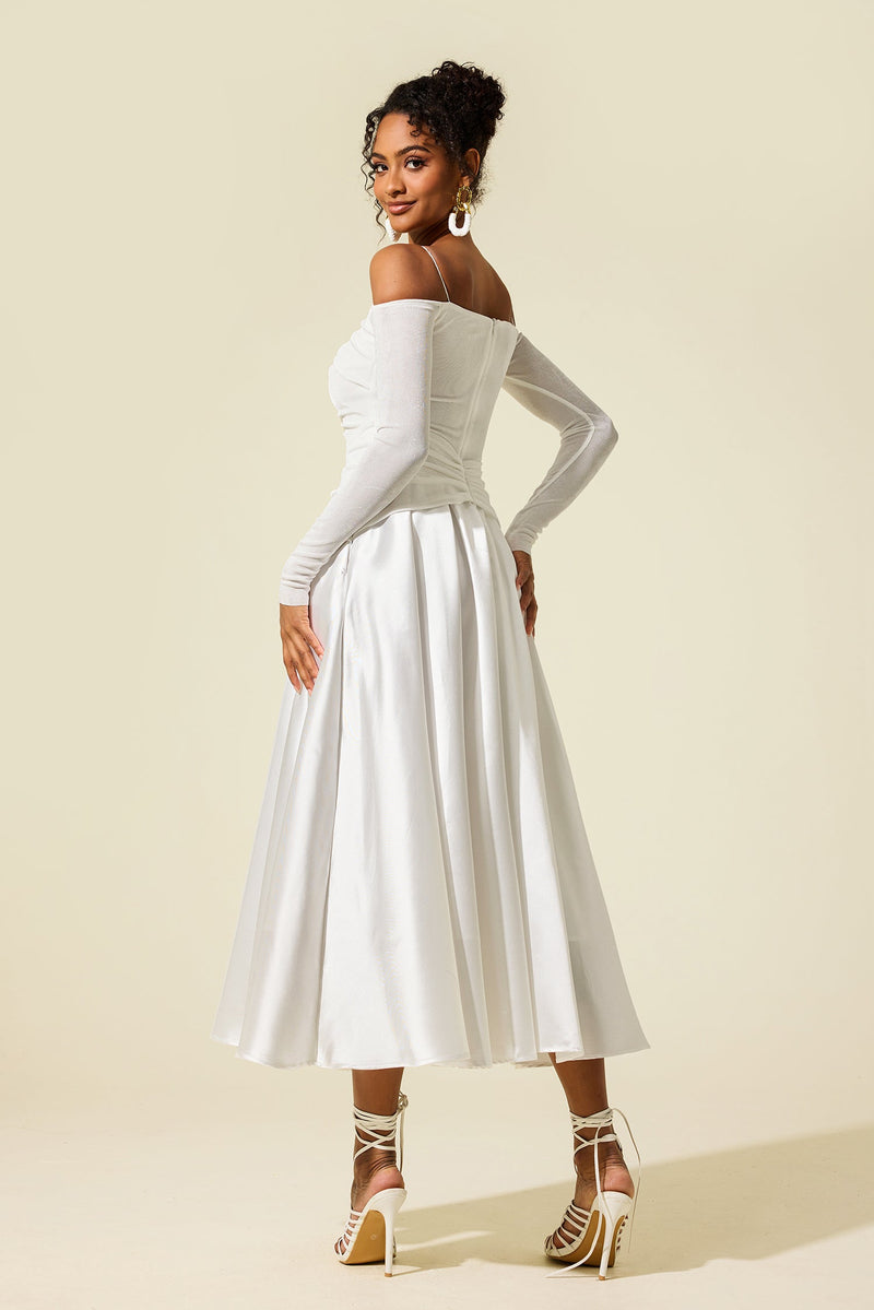Beautifully Crafted Dress in a Classic Style