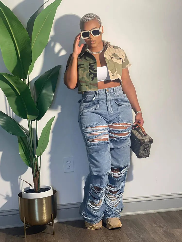 Classic Vintage Pants with a Flattering Fit